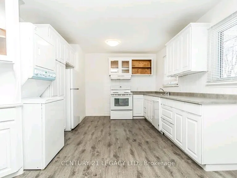 62 Woodelm Dr — Photo 12