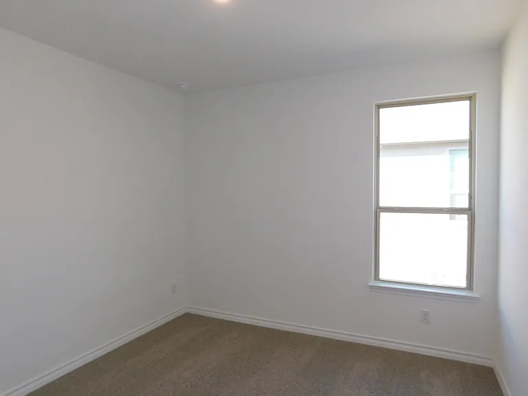 505 S Mockingbird Ln — Photo 16