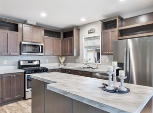 300 Luman Rd UNIT 184, Phoenix, OR 97535