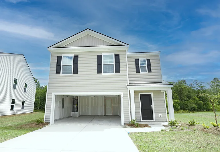 463 Coconut Dr — Photo 2