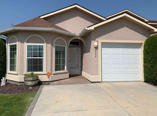6002 Mia Ln, Pasco, WA 99301