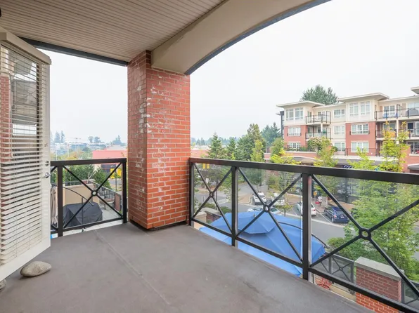 2970 King George Blvd #324, Surrey, BC V4P 0E6