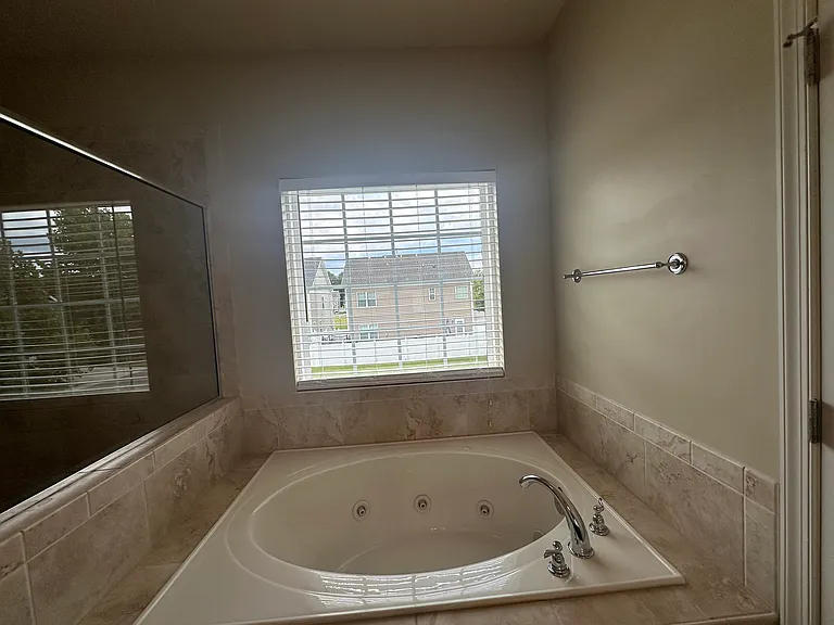 2600 Magnolia Green Loop — Photo 18