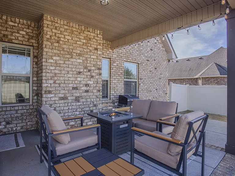 221 Waldron View Dr — Photo 42