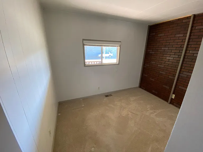 8750A New Ave — Photo 14