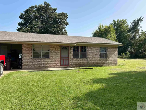 810 Bluebonnet Dr, Atlanta, TX 75551