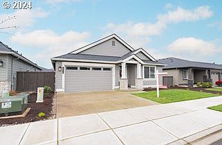 1st image of 10110 NE 136th Ave