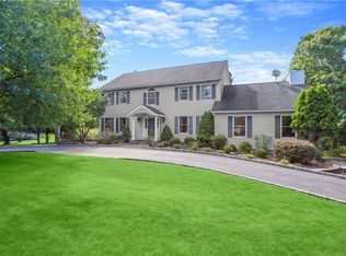 81 Carriage Hill Rd, Brewster, NY 10509