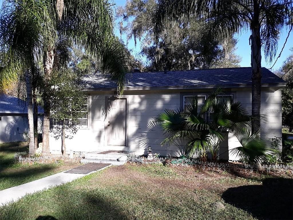 233 NE 12th Ter, Ocala, FL 34470 | MLS #OM609966 | Zillow