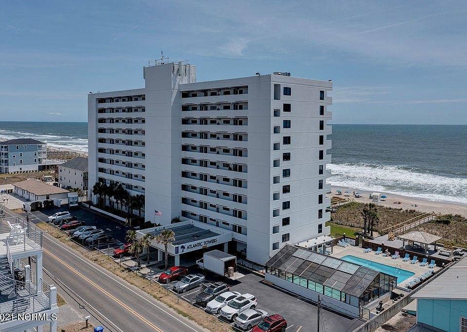 1st image of 1615 Lake Park Blvd S #904