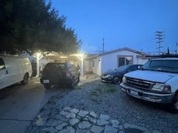 9808 Beachy Ave, Pacoima, CA 91331
