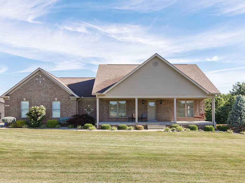 1st image of 260 Angela Dr