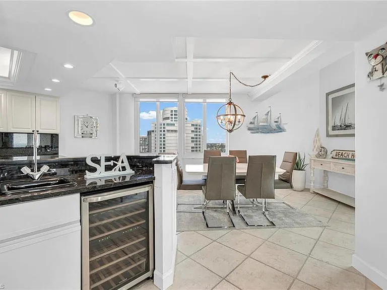 4041 Gulf Shore Blvd N #1608 — Photo 7
