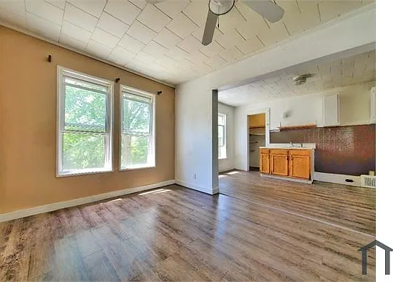 264 W Harris Ave #2