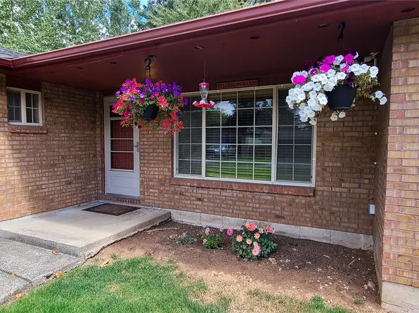 131 19 Brim Road, Onalaska, WA 98570