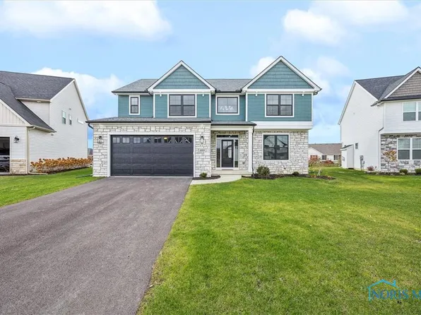 6019 Walnut Springs Blvd, Sylvania, OH 43560