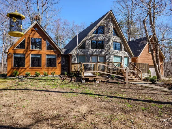 111 Horse Cove Rd, Berea, KY 40403