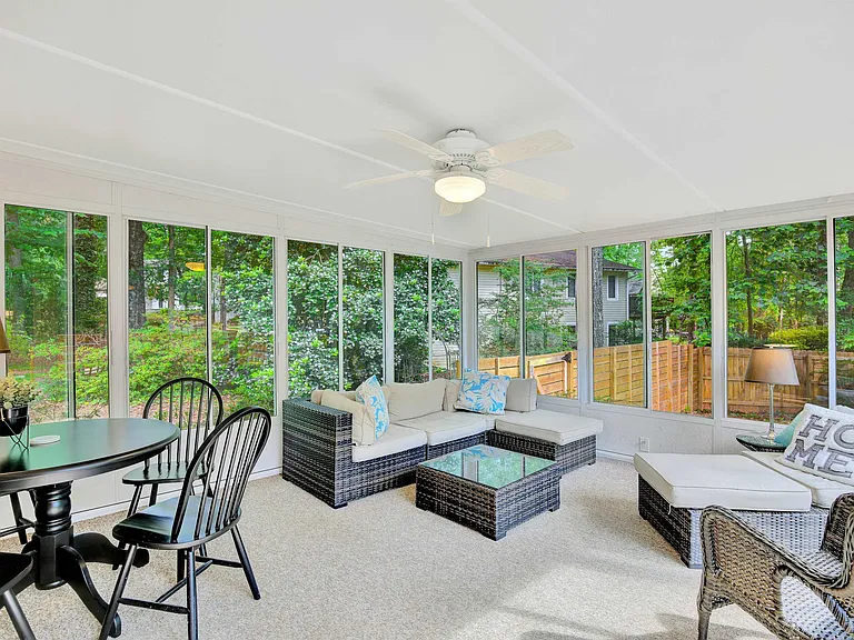 213 Oakmount Dr #FURNISHED — Photo 14
