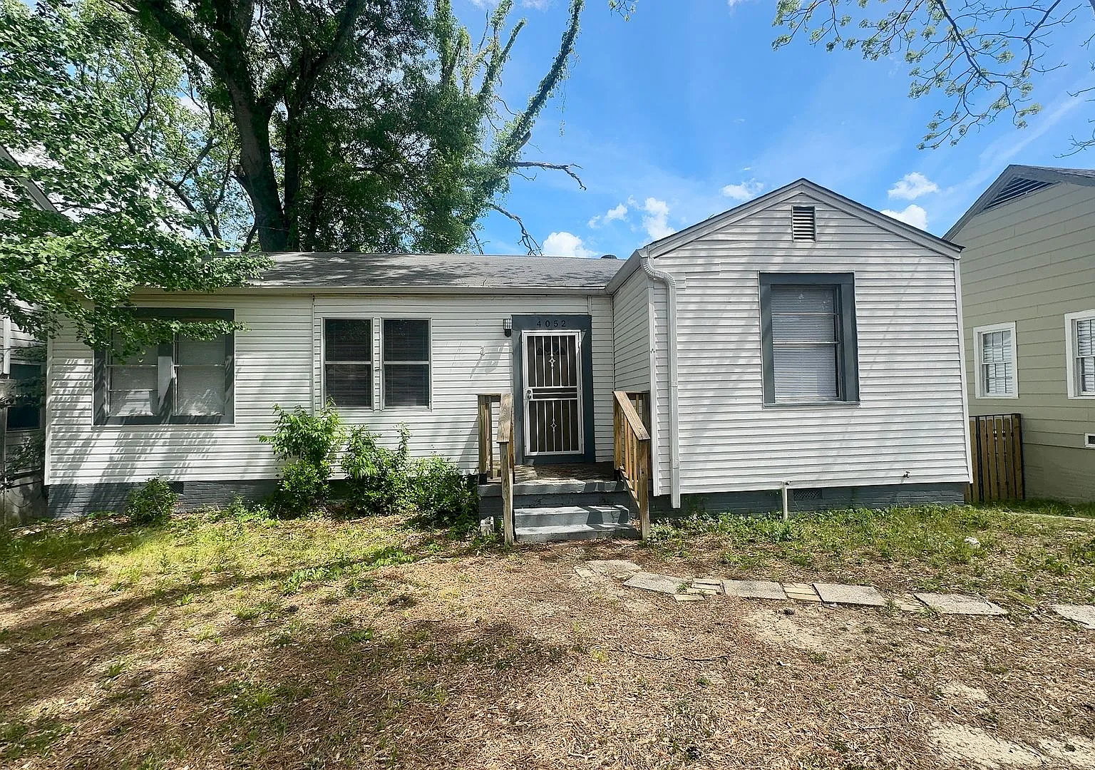 Quaint 3 bed 2 bath w/ covered parking in Fondren — Photo 1