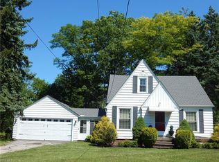 10307 Highland Dr, Brecksville, OH 44141