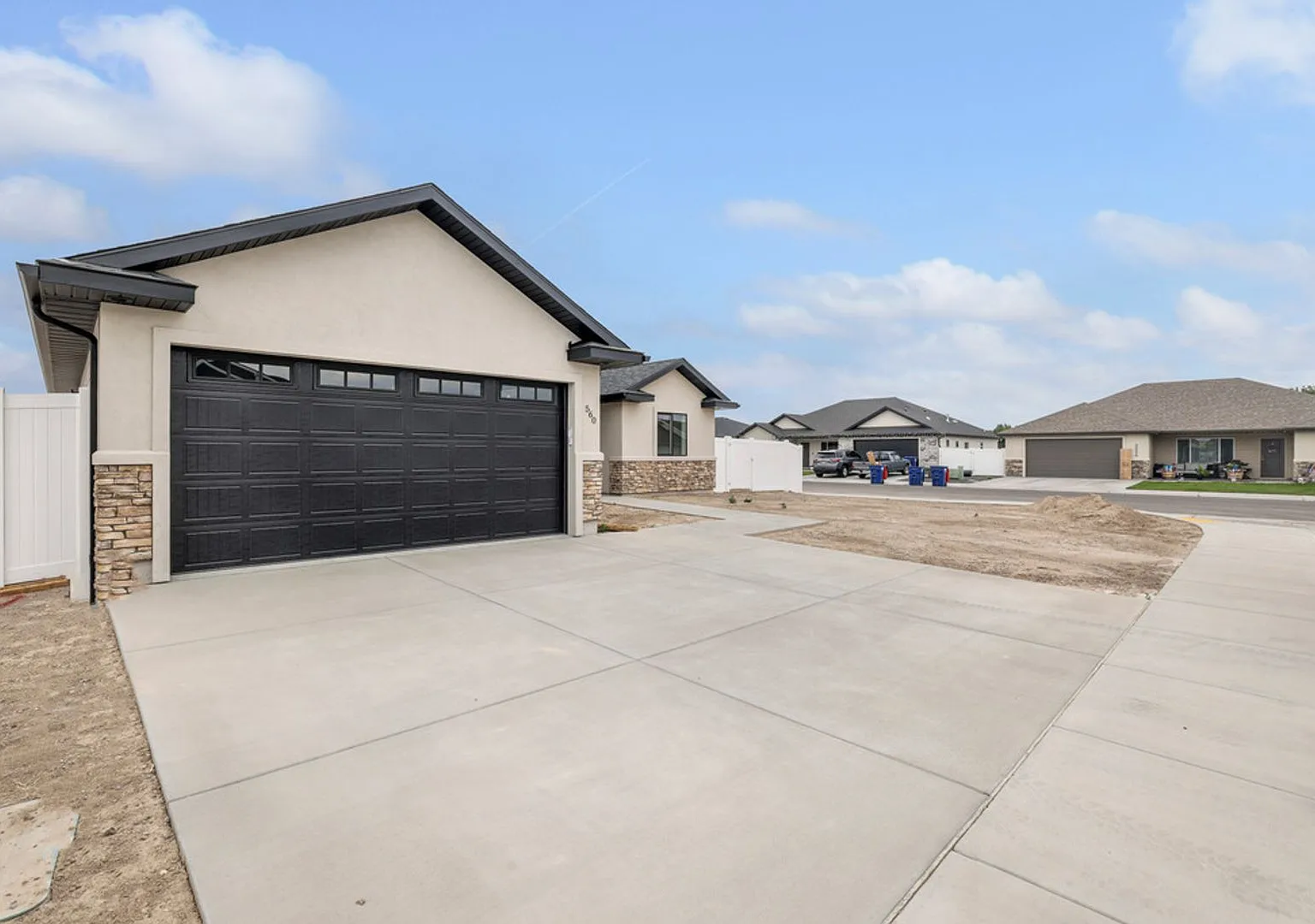 Move-In Ready 10/1 Single-Level Home on East Twin Falls Corner Lot — Photo 3