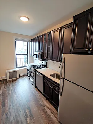 Rented by Halstead Real Estate | media 23