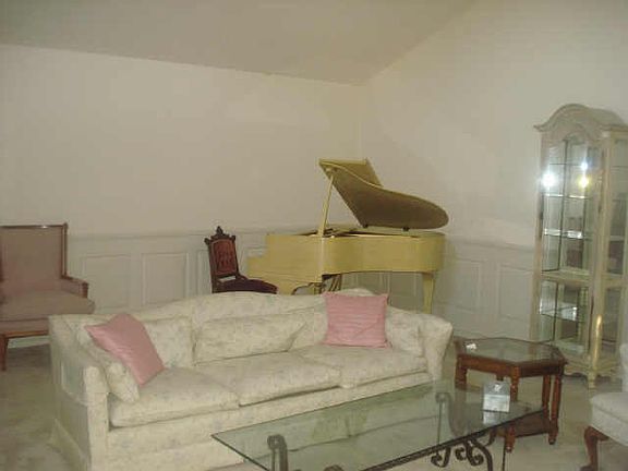 4th image of 507 Fountainwood Dr