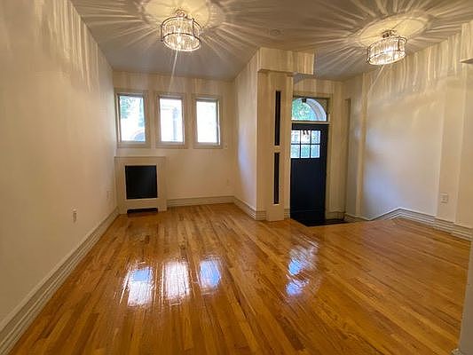 1st image of 358 W End Ave APT 1E