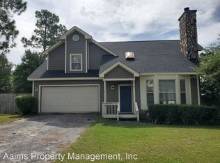 20 California Ln, Spring Lake, NC 28390