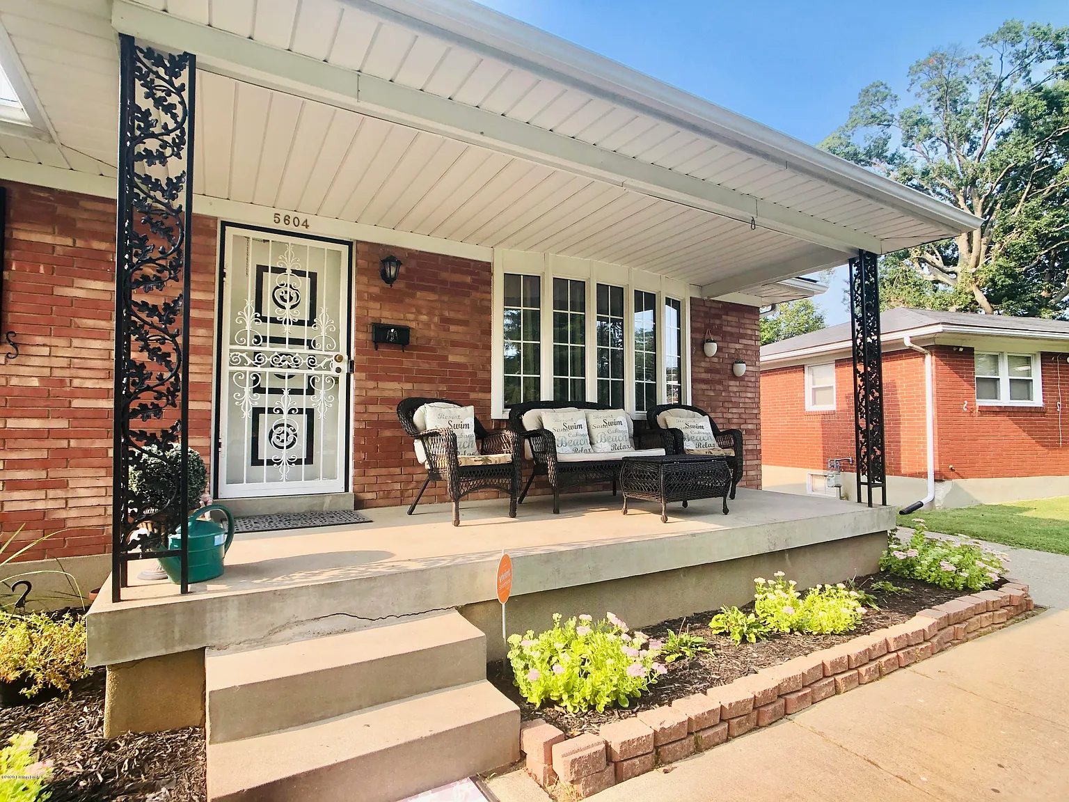 5604 Spicewood Ln photo 1