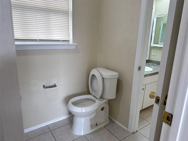 6518 S Briar Bayou Dr — Photo 13