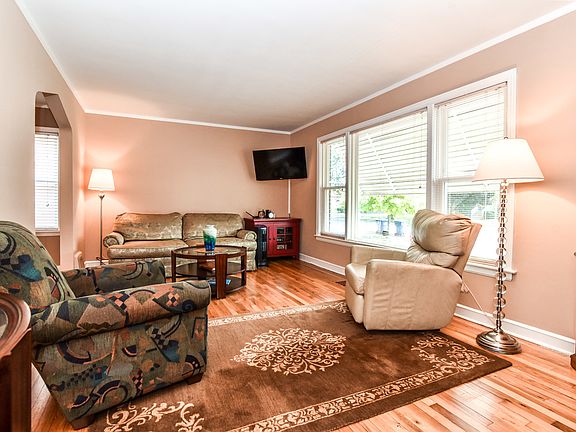 5th image of 8732 S Mozart Ave