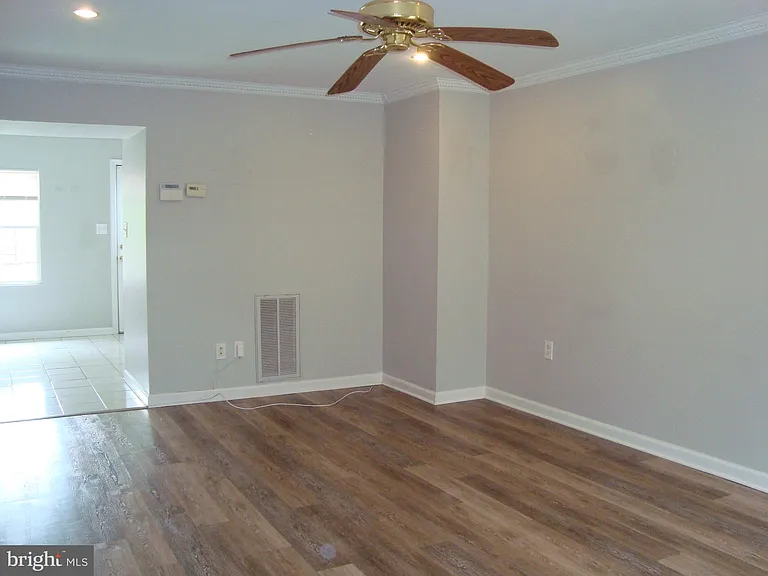 1807 Arwell Ct — Photo 9