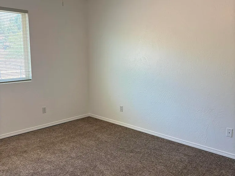 4690 E Monument Way — Photo 9