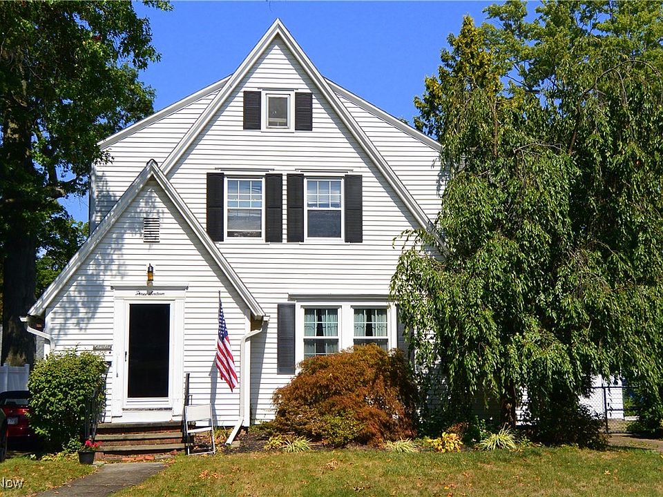 1st image of 316 Stanford Ave