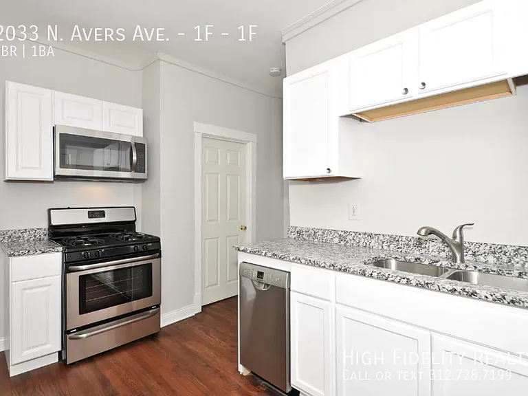 2033 N Avers Ave #1F — Photo 3