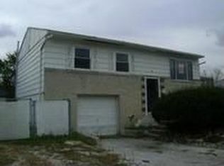 628 Andover St, Chicago Heights, IL 60411