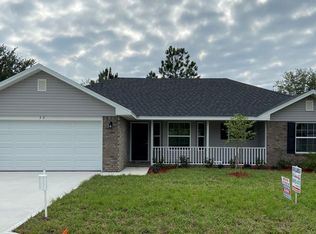 32 Lamont Ln, Palm Coast, FL 32137