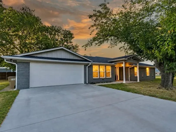 128 N Osborn St, Alba, TX 75410