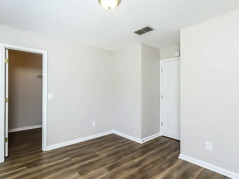 1142 Windy Willows Dr — Photo 13