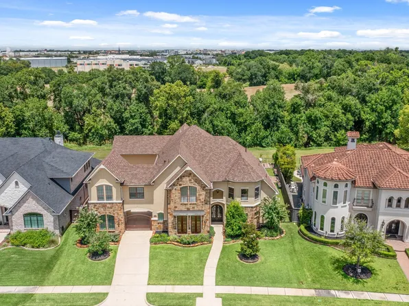 915 Windsor Woods Ln, Katy, TX 77494