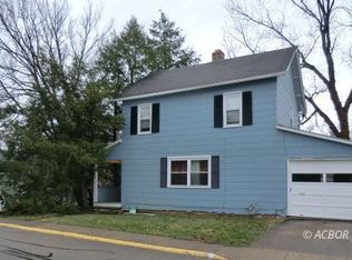 34 Columbia Ave, Athens, OH 45701