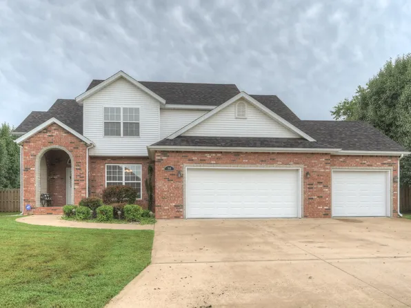 910 W Briarbrook Ln, Carl Junction, MO 64834