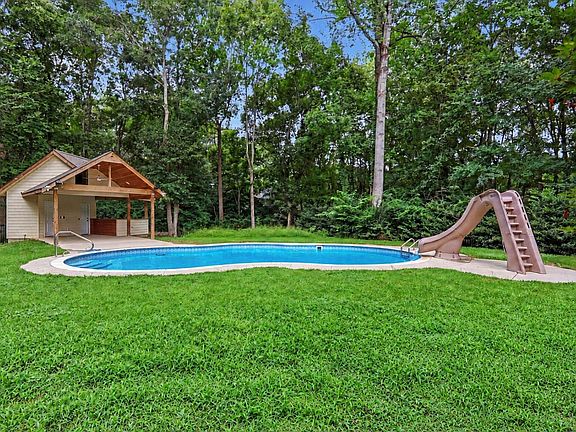 2nd image of 4808 Stoneyoak Ln