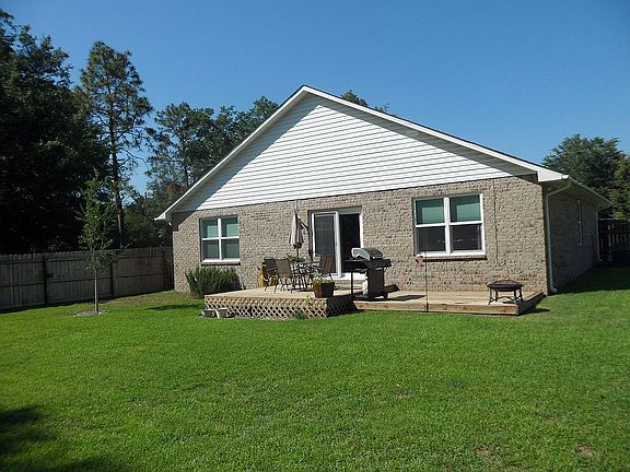 2 level backyard deck