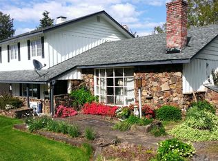 221 Blankenship Rd, Mossyrock, WA 98564