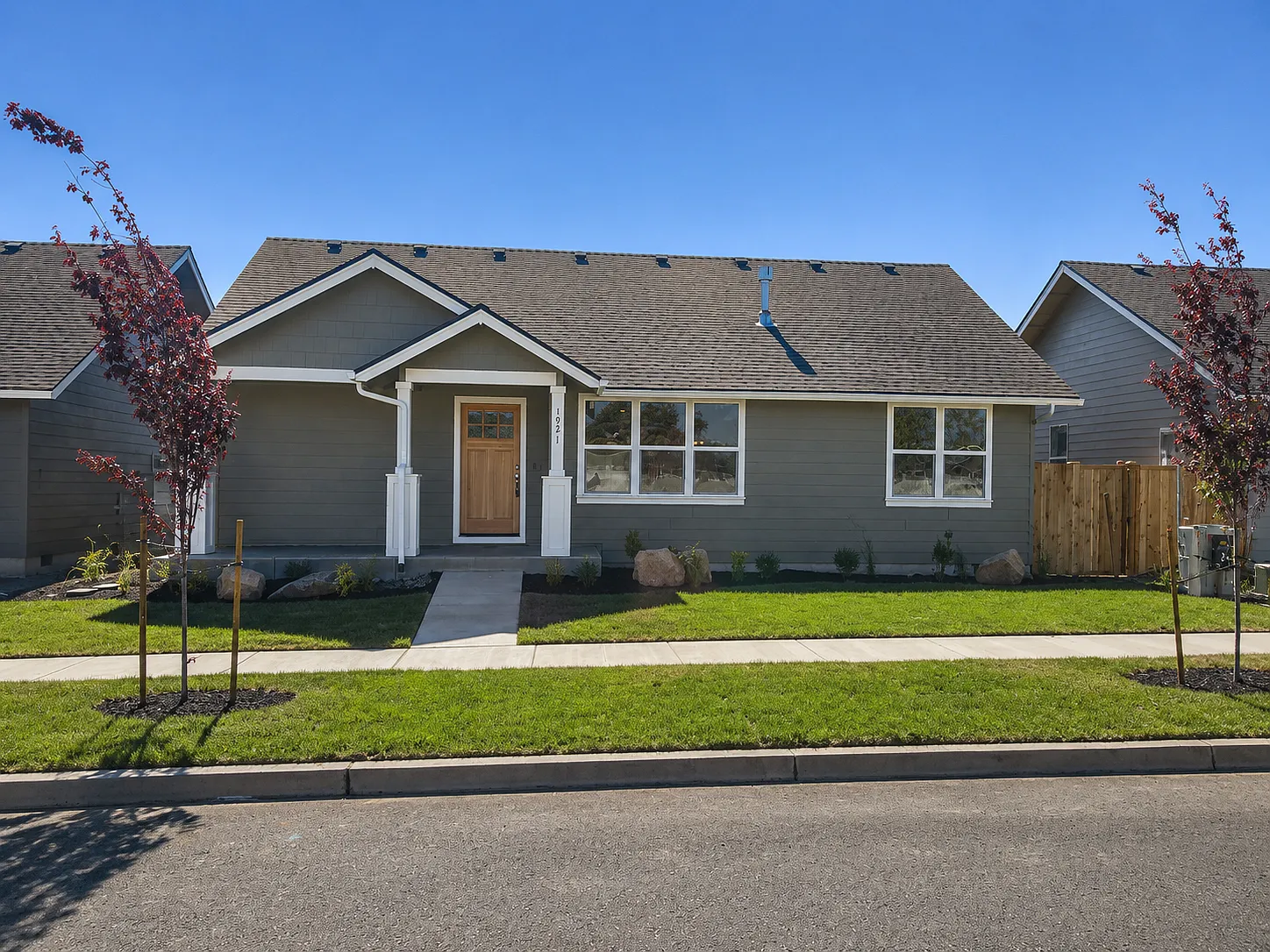4 bed, 1683 sqft, $2,900 — Photo 1