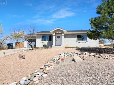 808 S Greenway Ave, Pueblo West, CO, 81007