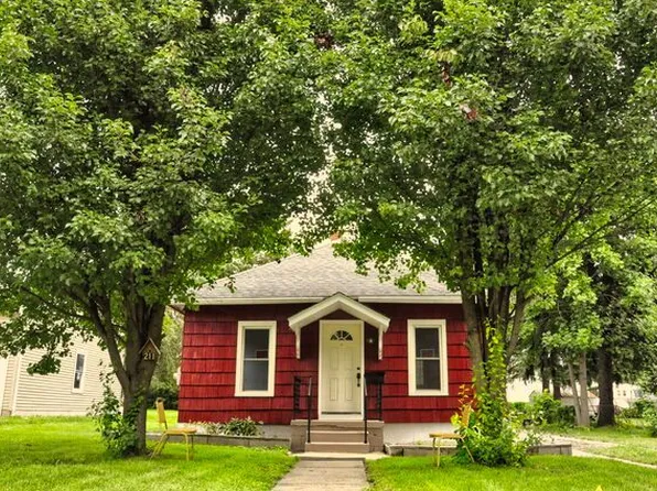 211 S Wasson St, Streator, IL 61364