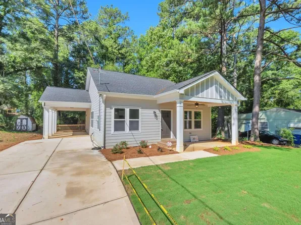 3656 Clovis Ct NW, Atlanta, GA 30331